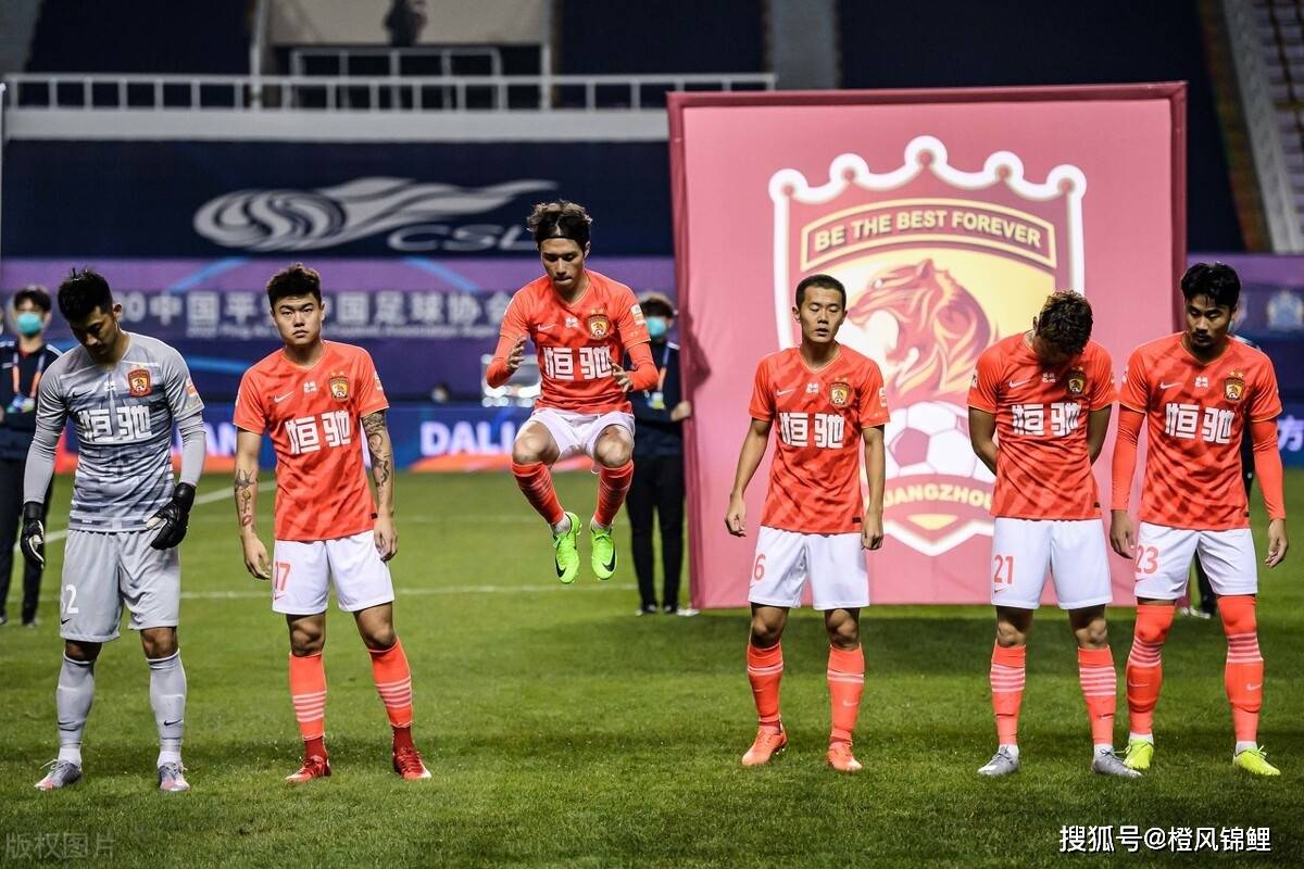 爱游戏中国 -关键时刻尤文图斯单刀错失——中超节点到来,媒体盛赞,阵容厚度经受考验的简单介绍